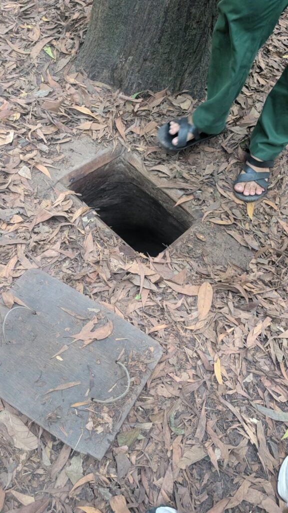ku chi tunnel