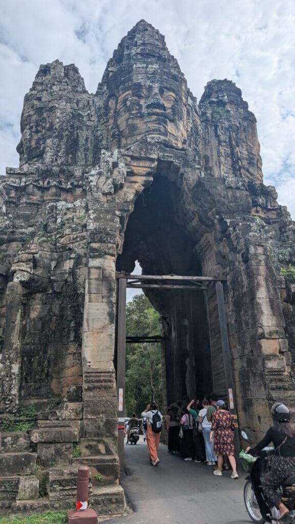 angkor tom